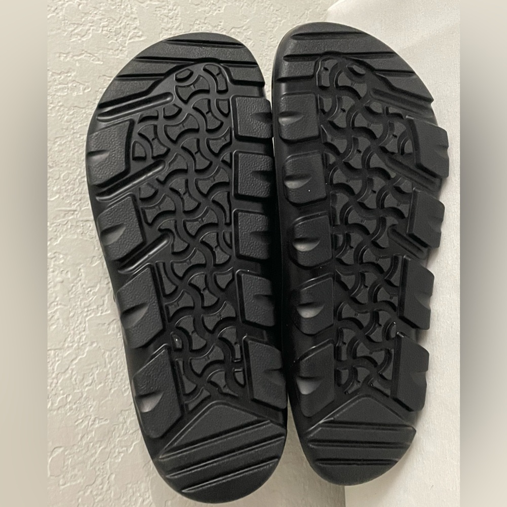 Birkenstock Mogami Terra Stealth 2 Strap Sandal in Apex Black - Size 44 - Picture 7 of 8